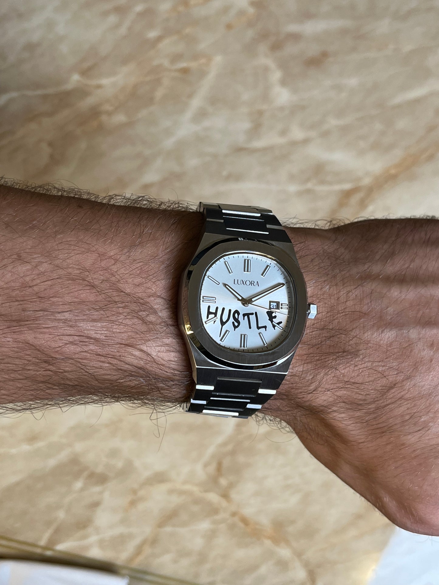 Luxora 'HUSTLE' Uhr